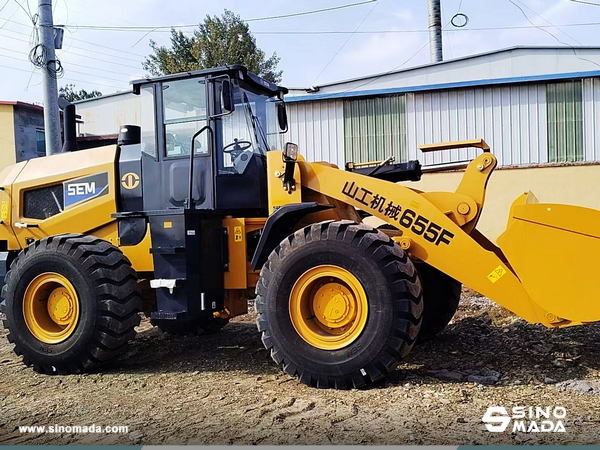 Rwanda - 2 Units SEM SEM655F Wheel Loaders