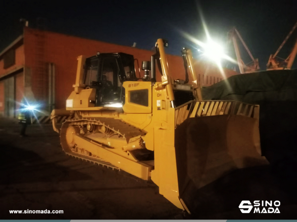 Cambodia - 1 Unit SEM 818F Bulldozer