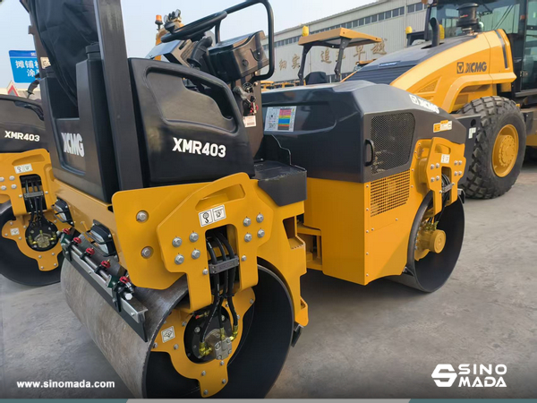 Guyana - 1 Unit XCMG XMR403 Road Roller